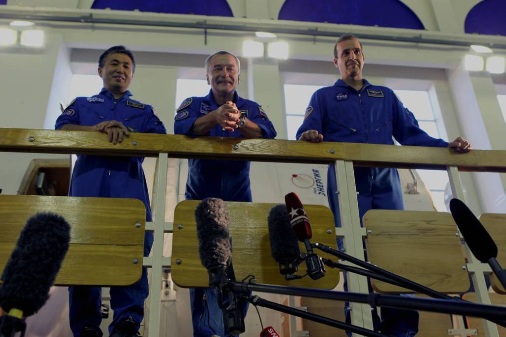 Koichi Wakata, Mikhail Tyurin and Rick Mastracchio