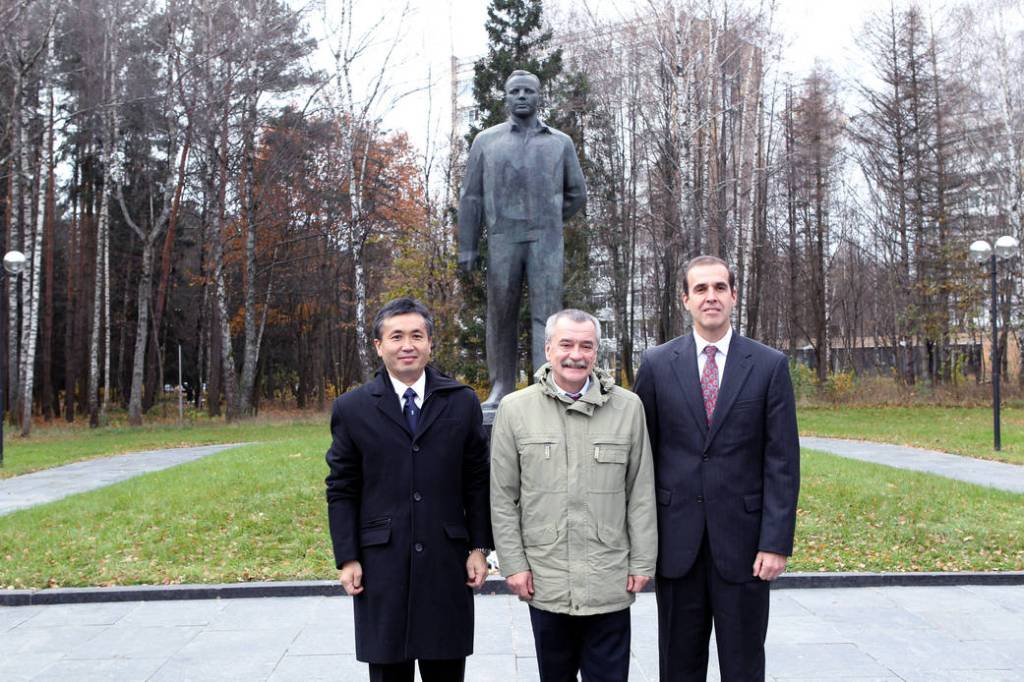 Expedition 38 Crew Members