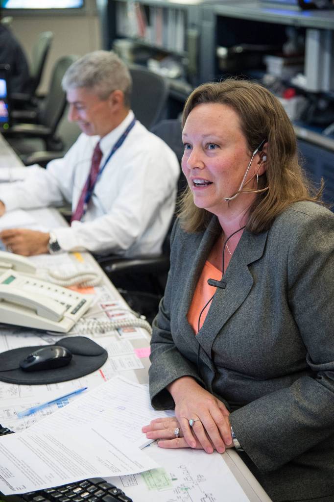 Flight Director Dina Contella and Astronaut Mark Vande Hei