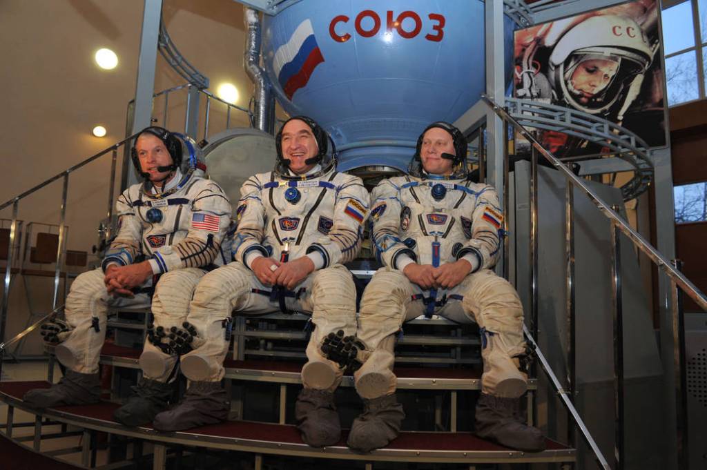 New Station Crew Members Preparing for Launch