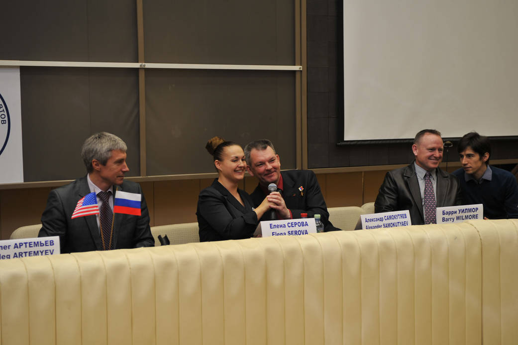 Expedition 39/40 backup crew members Elena Serova (second from the left) and Alexander Samokutyaev 