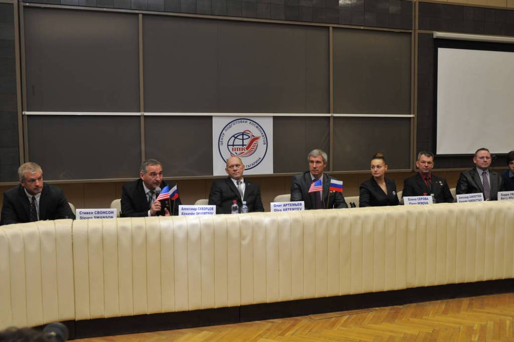 Expedition 39/40 Prime and Backup Crews