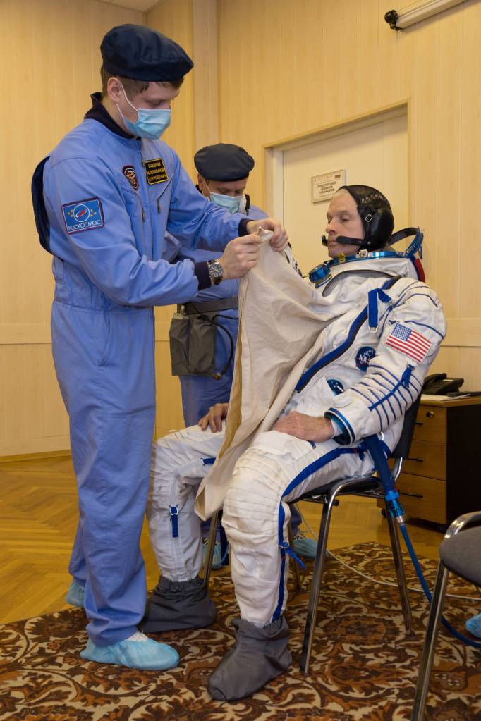 Steve Swanson of NASA Suits Up