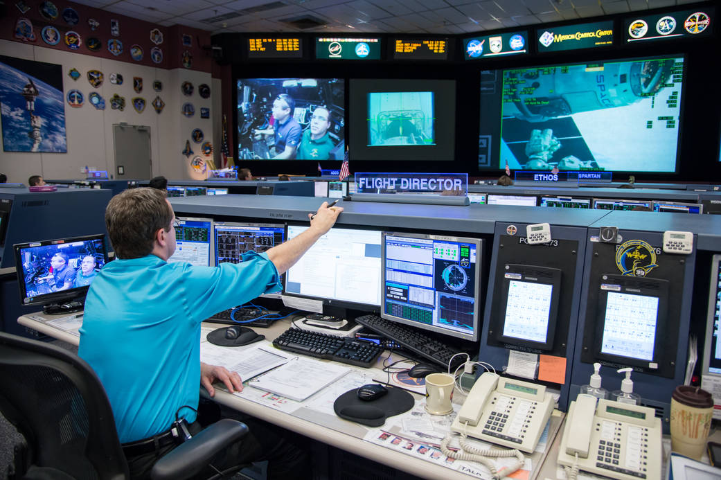 Flight Director Activities During SpaceX Rendezvous
