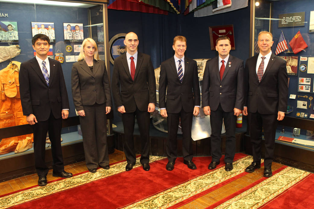 Expedition 46-47 Prime and Backup Crew Members