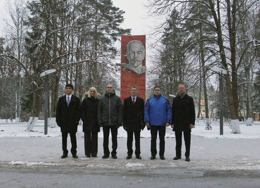 Expedition 46-47 Prime and Backup Crew Members