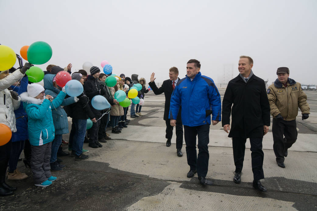 Expedition 46-47 Crew Members Arrive in Baikonur, Kazakhstan