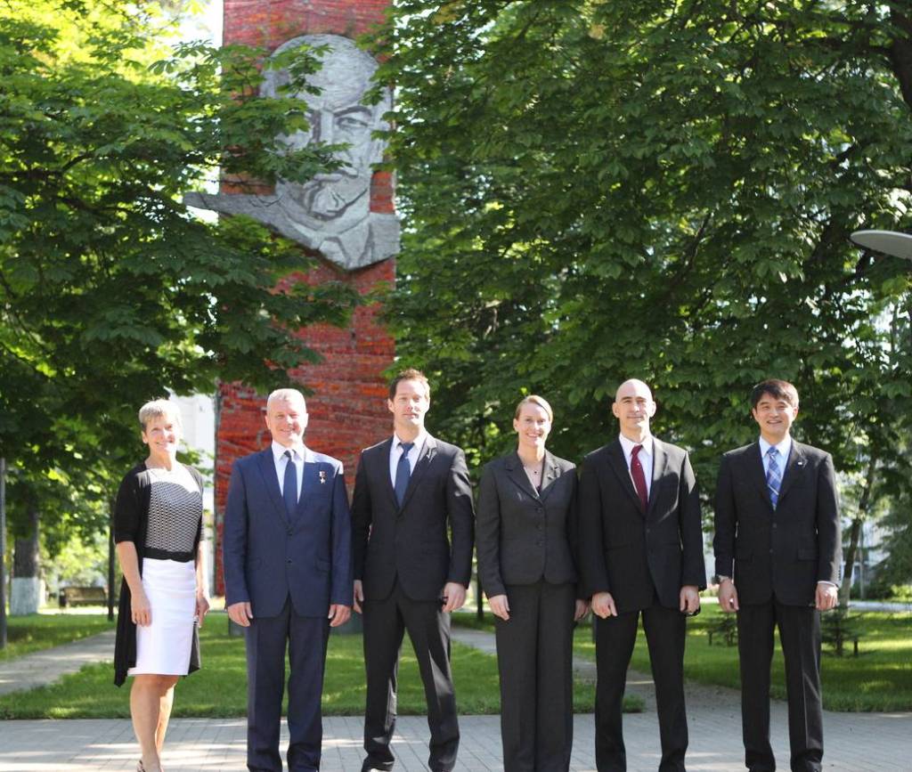 Expedition 48-49 Prime and Backup Crew Members