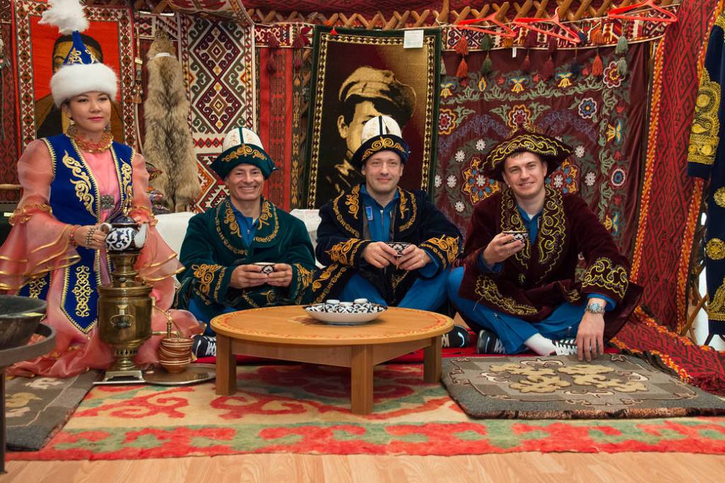 Expedition 49-50 Crew Members