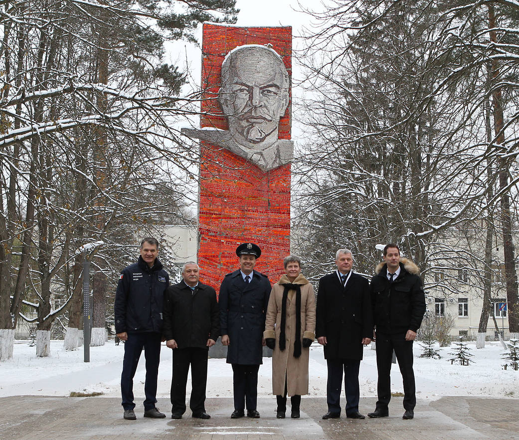Expedition 50-51 Prime and Backup Crew Members