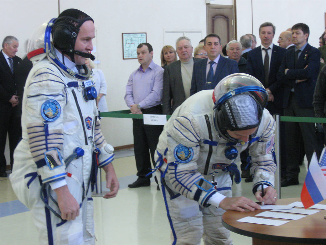 Expedition 51 Backup Crew Members Sergey Ryazanskiy and Randy Bresnik