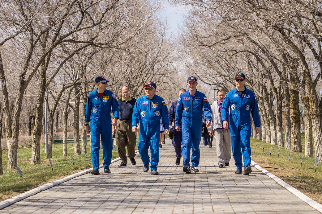 Expedition 51 Crew Strolls Down Walk of Cosmonauts