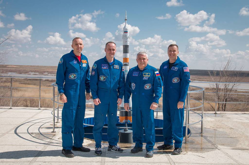 Expedition 51 Prime and Backup Crew Members