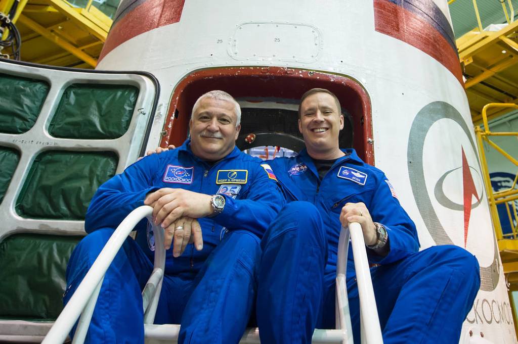 Expedition 51 Crew at Pre-Launch Preparations