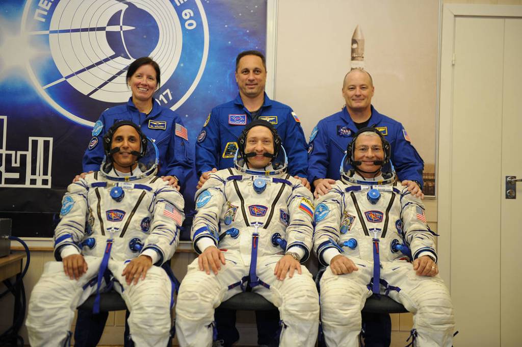 Expedition 53-54 Prime and Backup Crew Members