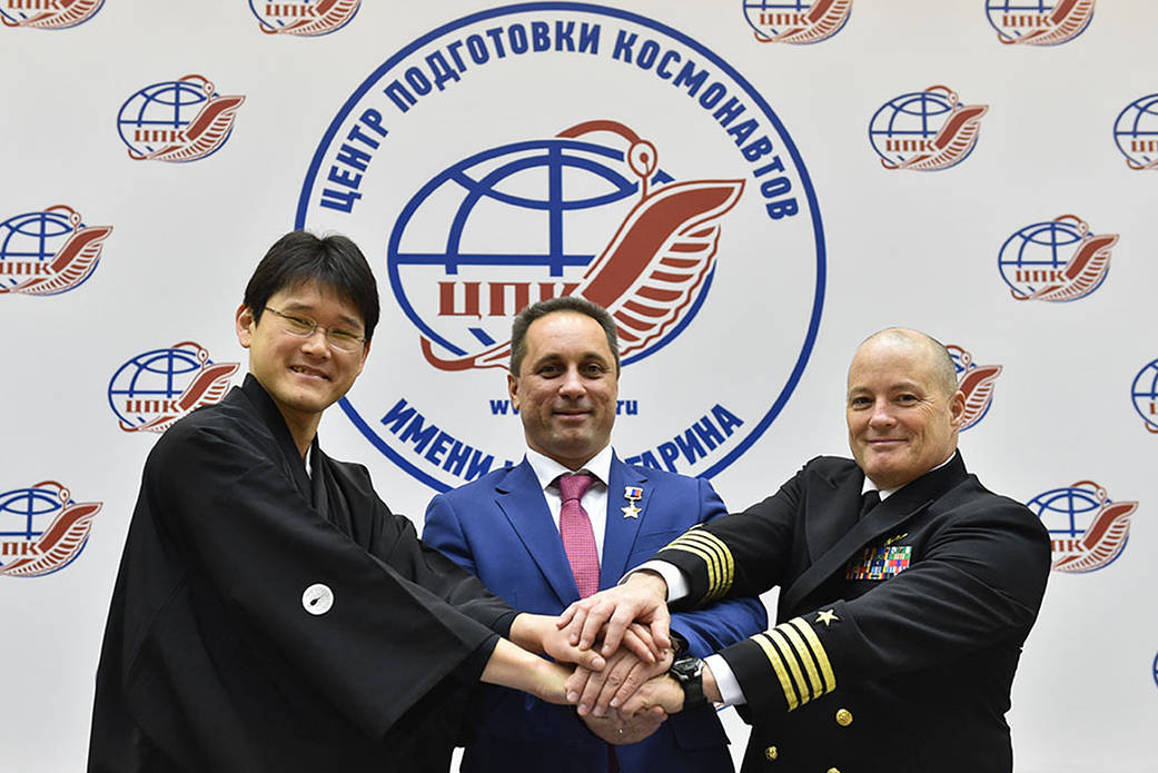 Expedition 54-55 Crew Members in Star City