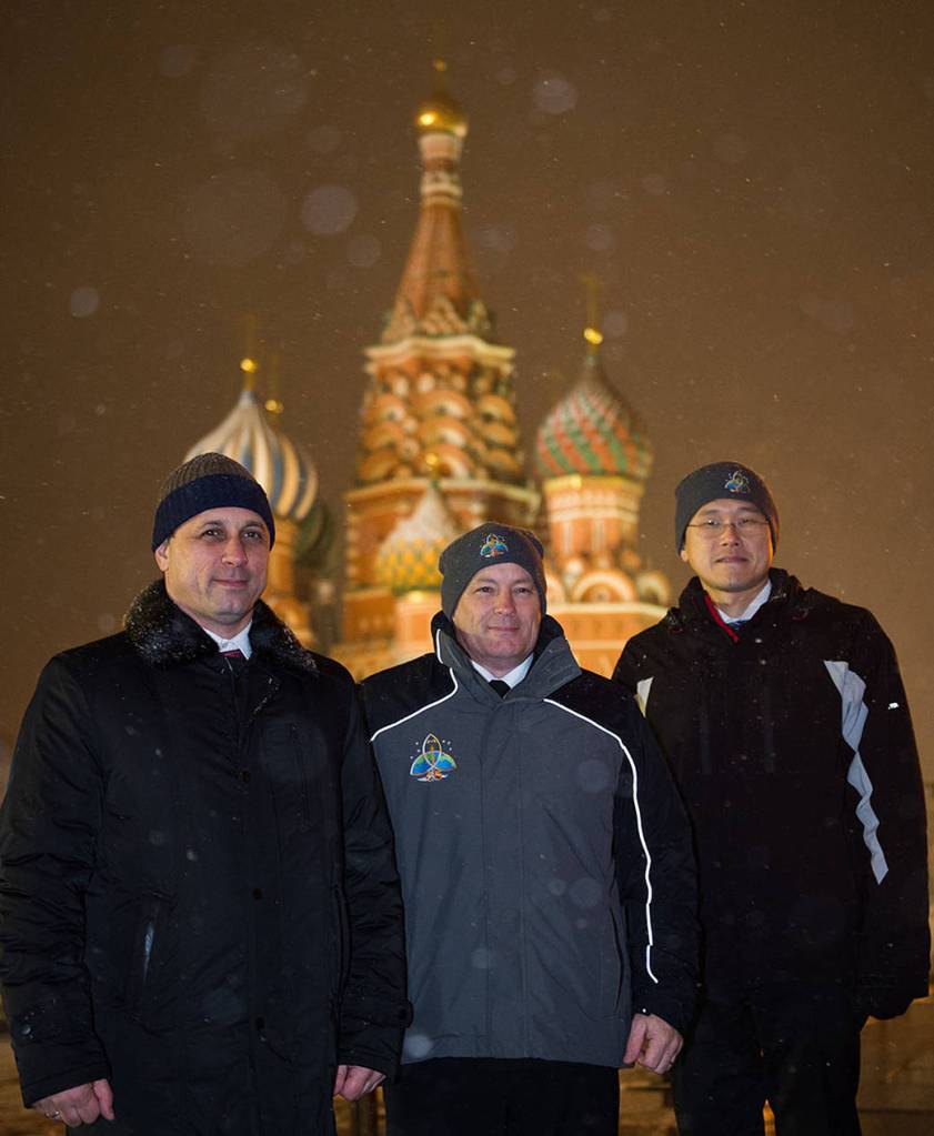 Expedition 54-55 Crew Members in Front of St. Basil’s Cathedral