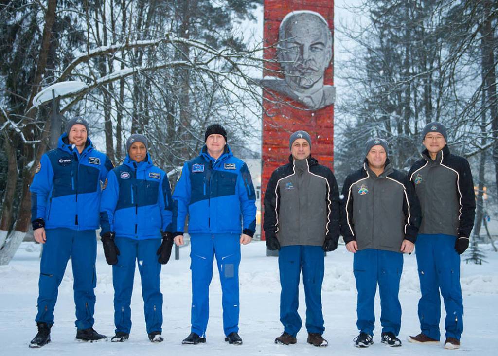 Expedition 54-55 Backup and Prime Crew Members in Star City, Russia