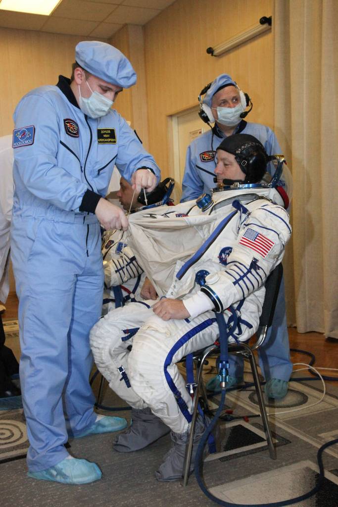 Scott Tingle of NASA Suits Up for a Fit Check
