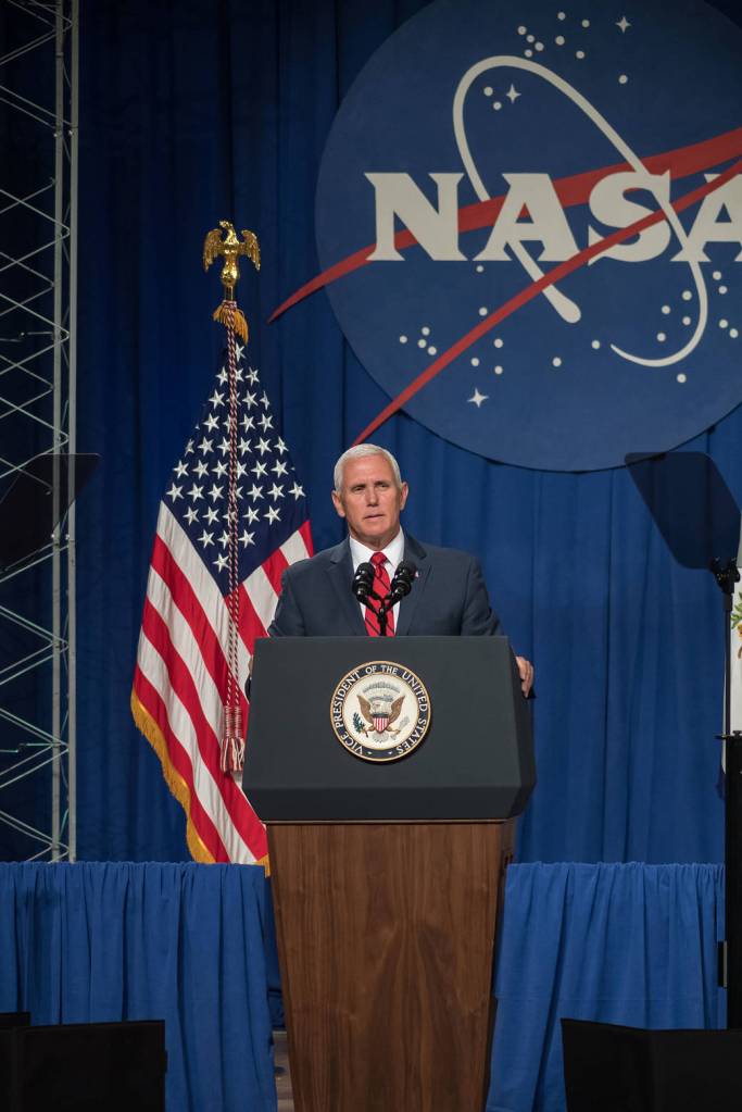 Vice President Mike Pence visits NASA’s Johnson Space Center