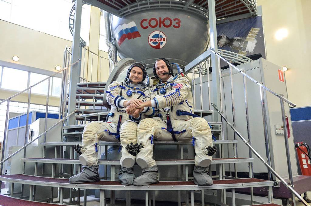 Expedition 57 crew members Alexey Ovchinin and Nick Hague