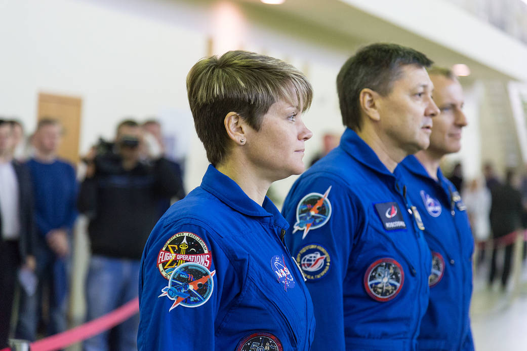 Expedition 58 crew members report for qualification exams
