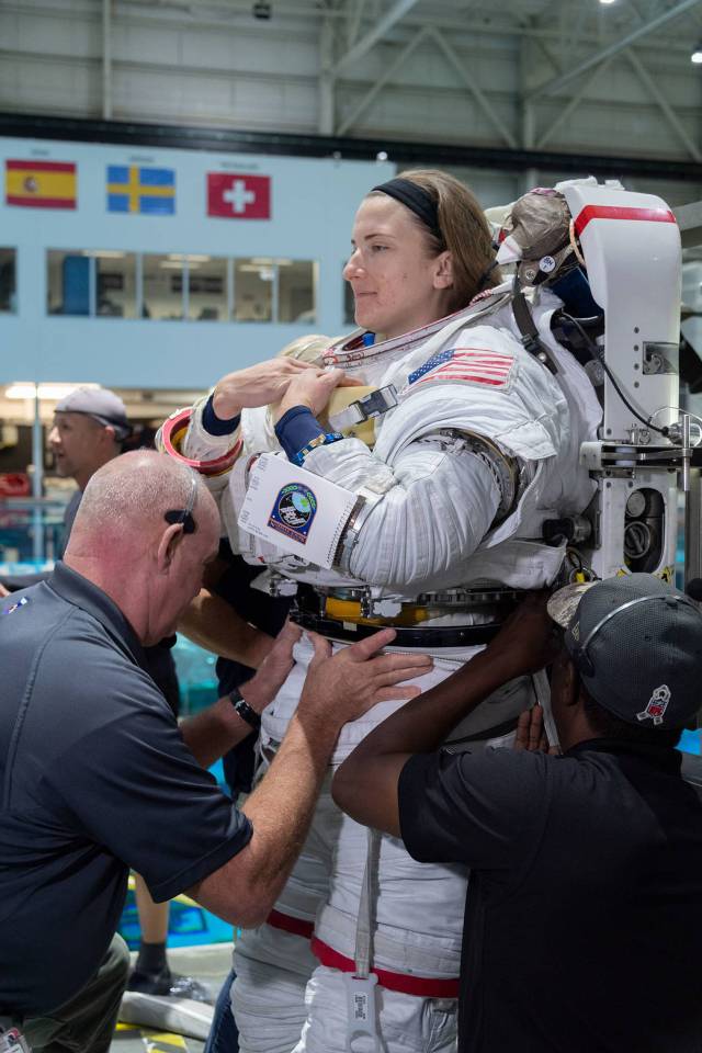 NASA astronaut candidate Kayla Barron participates in spacewalk training