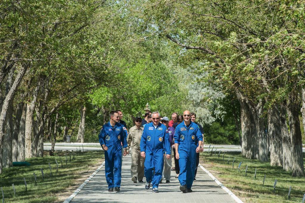 Expedition 60 crewmembers stroll down the Walk of the Cosmonauts