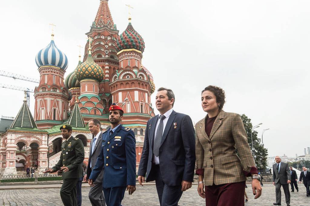 Expedition 61 crewmembers and their backups walk through Red Square in Moscow