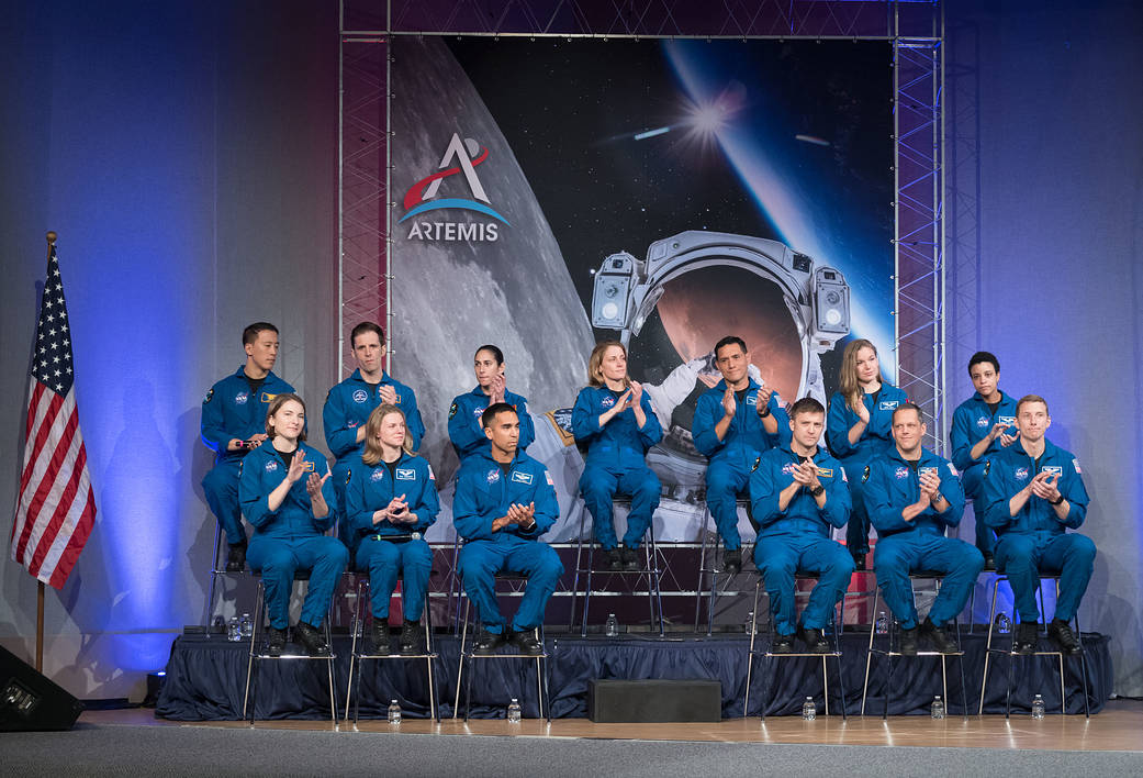 Graduation ceremony of the 2017 class of Astronaut Candidates