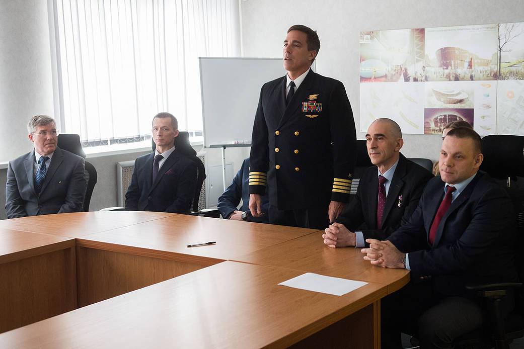 Chris Cassidy of NASA acknowledges the Russian State Commission
