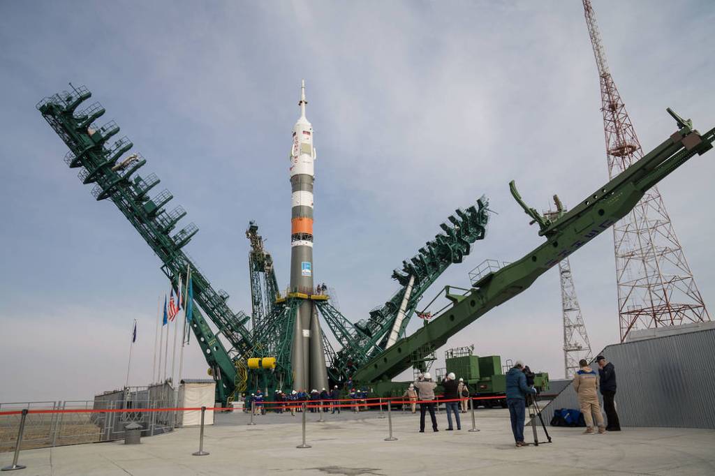 The Soyuz MS-16 spacecraft stands at the launch pad