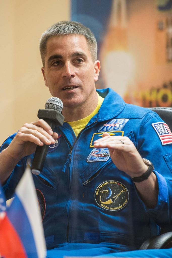 Expedition 63 crewmember Chris Cassidy responds to questions