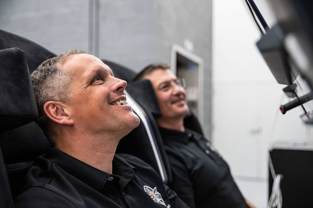 NASA astronauts Bob Hines and Kjell Lindgren