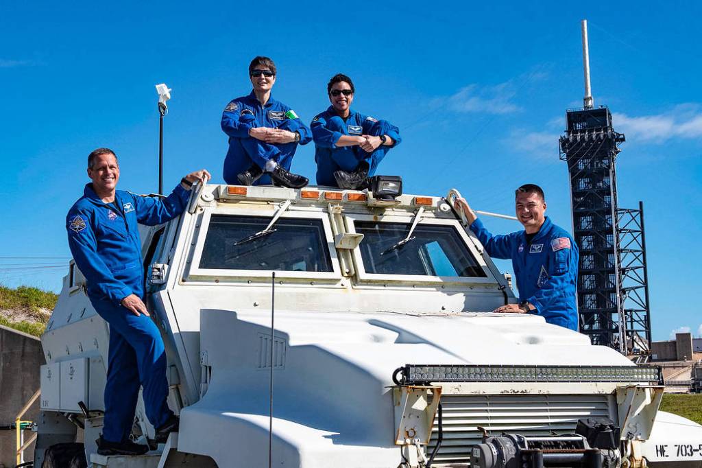 SpaceX Crew-4 astronauts participate in a training session