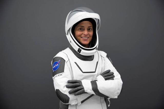 SpaceX Crew-5 Commander Nicole Aunapu Mann