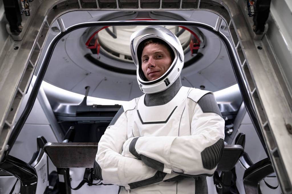SpaceX Crew-6 Pilot Warren “Woody” Hoburg