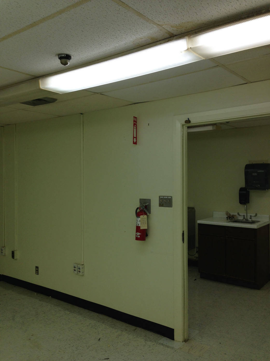 Building 225 at Johnson Space Center
