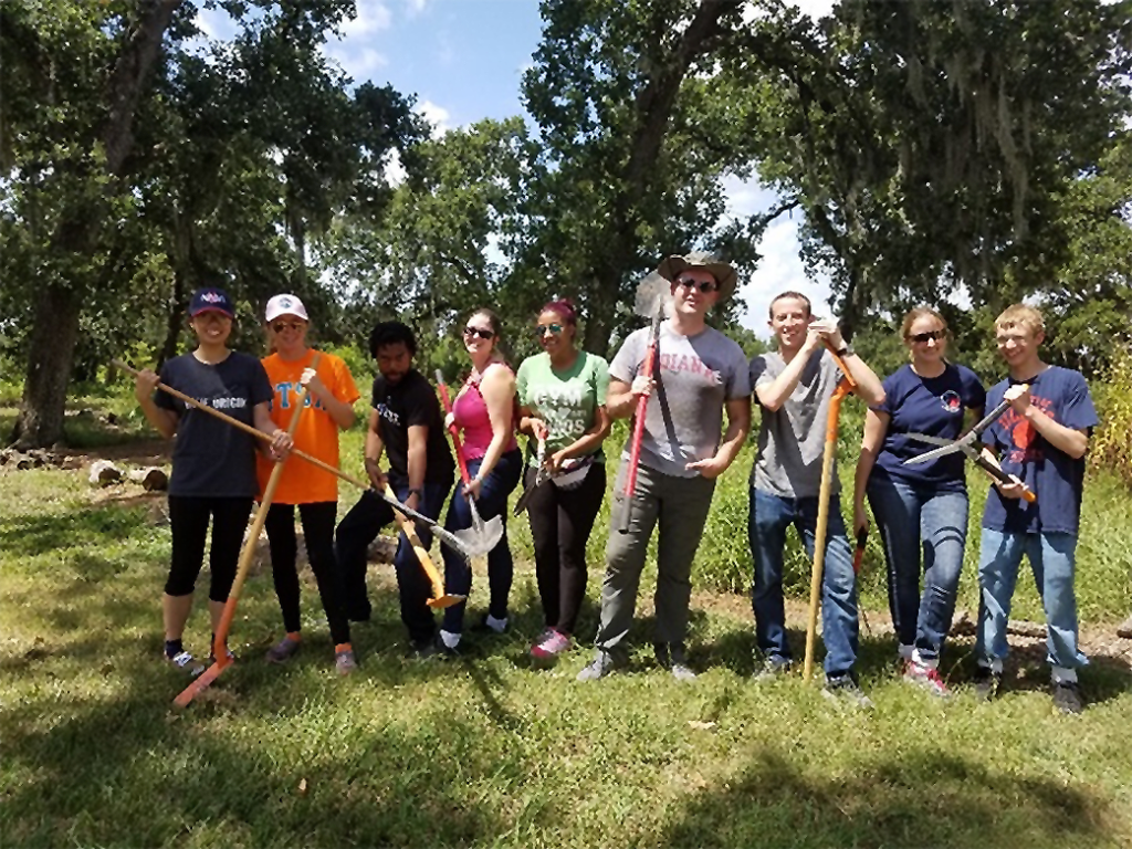 Johnson Interns Volunteer at Hermann Park