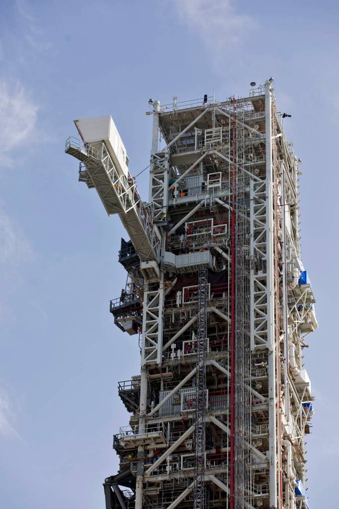 Crew Access Arm Swing Test