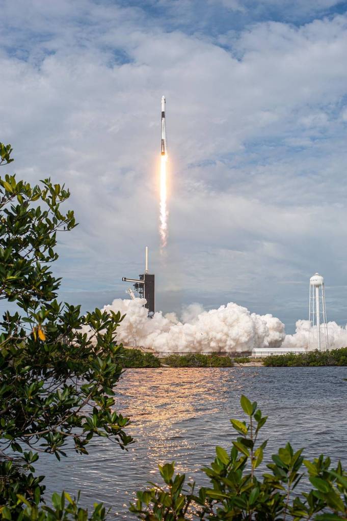 Liftoff of SpaceX’s In-Flight Abort Test