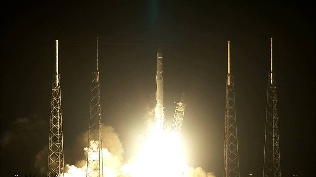 Falcon 9 Lift-off