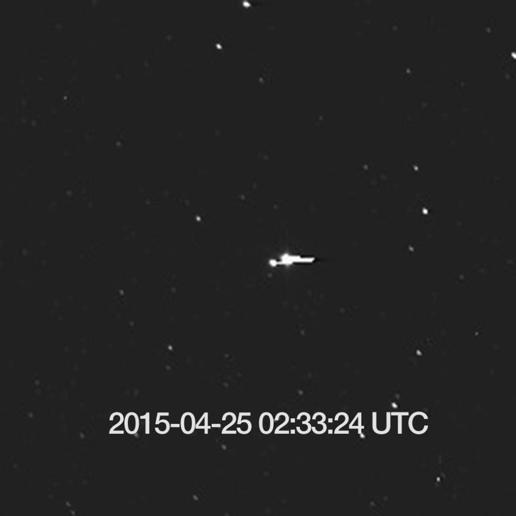 LORRI 2015-04-25 02:33:24 UTC