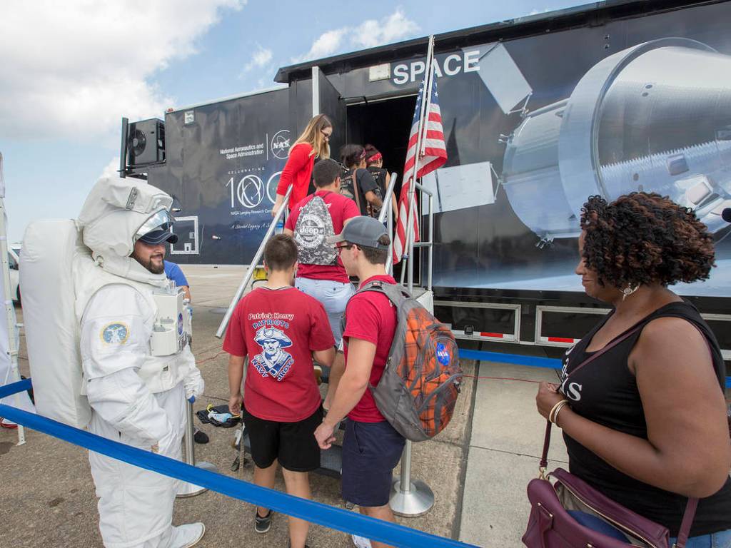 NASA Langley a Popular Presence at NAS Oceana Air Show