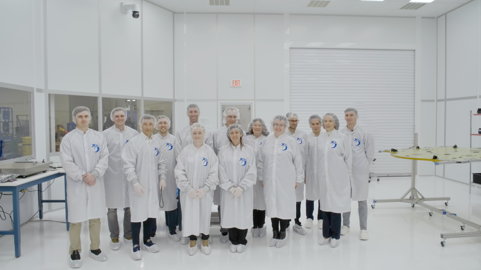 Firefly, NASA, ASI, and Qascom team in cleanroom working on LuGRE.