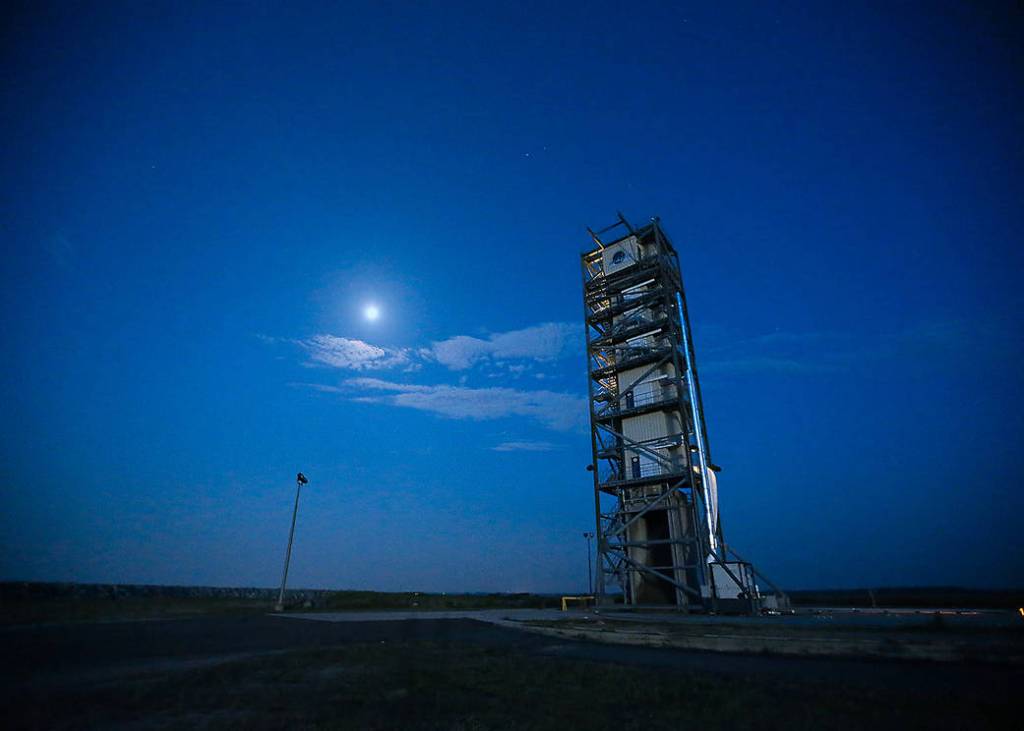 Evening View of LADEE’s Gantry