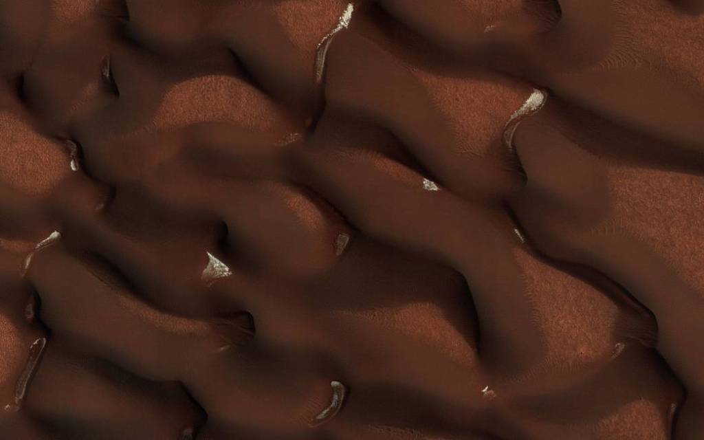 Patches of Snow on the Red Planet