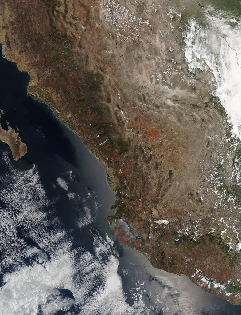 NASA Sees Fires in Western Mexico