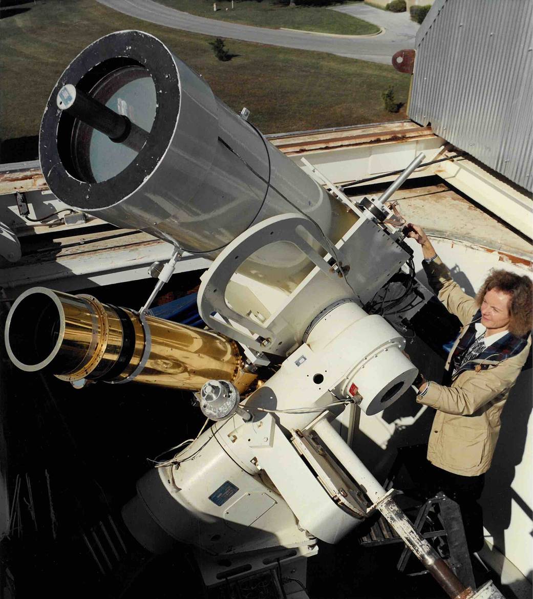 Dr. Mona J. Hagyard and the Solar Vector Magnetograph
