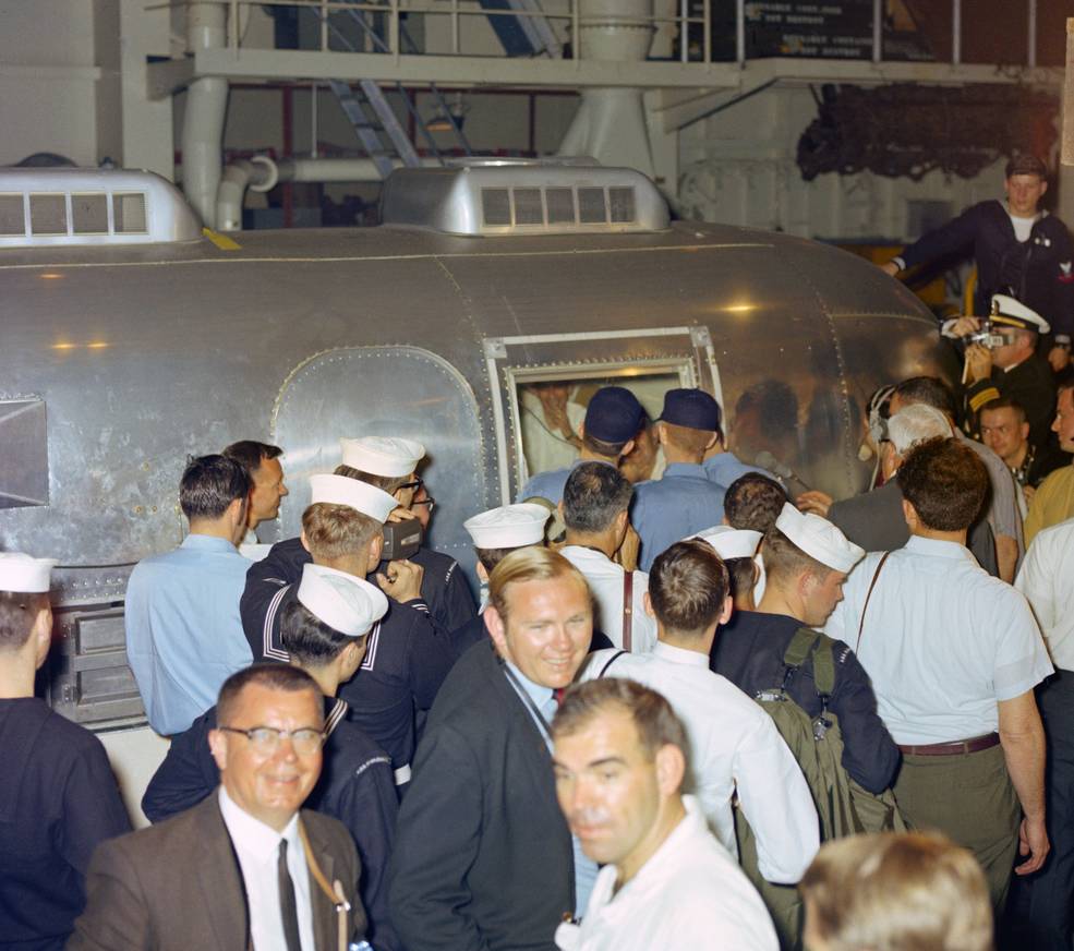 mqf_arrives_dry_run_w_apollo_9_crew_uss_guadalcanal_mar_1969